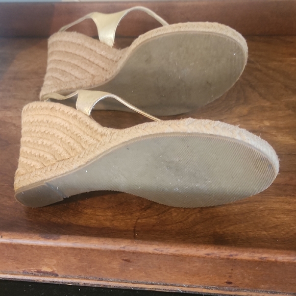 Gold Wedge Sandals - Picture 5 of 5